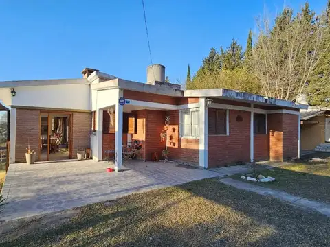 VENTA CASA 3 DORM CON PILETA SN ANTONIO ARREDONDO 