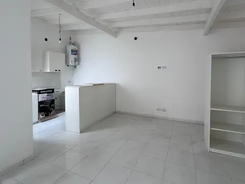 Depto Tipo Casa en Venta de Monoambiente