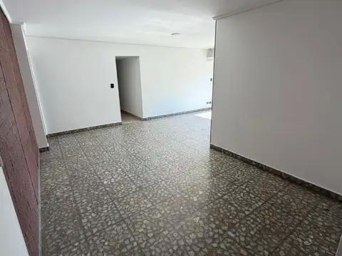 Departamento 4 ambientes con 3 baños