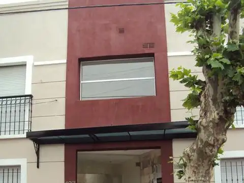 DEPARTAMENTO 2 AMBIENTES - TEMPERLEY - OESTE, GRAN BS. AS. SUR