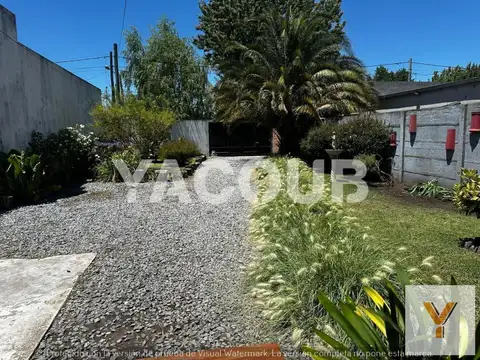 Casa 3 ambientes con 1 baño