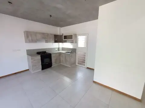 Departamento en alquiler en Bernal 2 ambientes, opcion de cochera