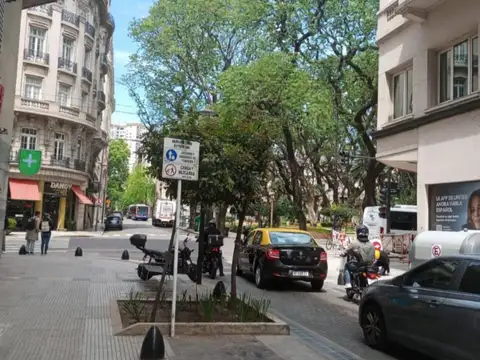 Depto Tipo Casa en Alquiler de Monoambiente