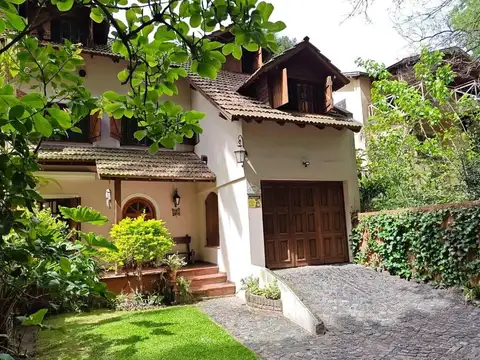 Casa en Venta de 4 dormitorios