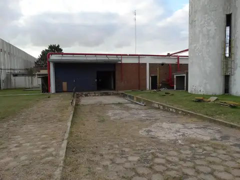 Galpon en Alquiler en Florencio Varela, USD 4.704