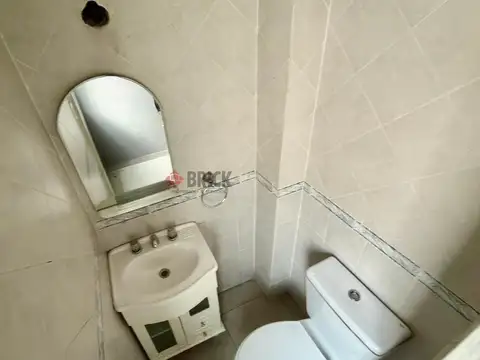 Depto Tipo Casa en Alquiler de 3 ambientes