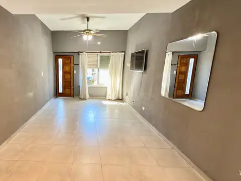 Depto Tipo Casa en Alquiler de 2 dormitorios