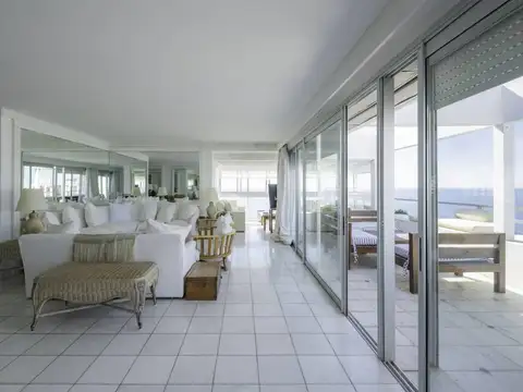 Departamento 4 ambientes con 3 baños