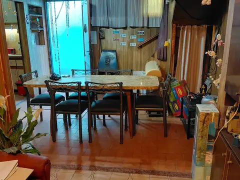 Depto Tipo Casa en Venta en Liniers, USD 112.000