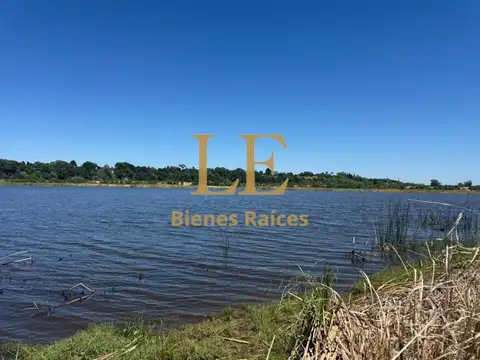 Terreno en Venta de 911,0 m2