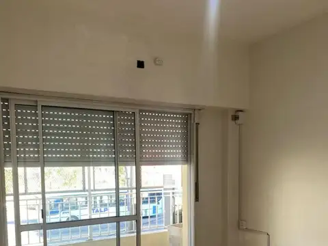 Presidente Peron 3600, Piso 1