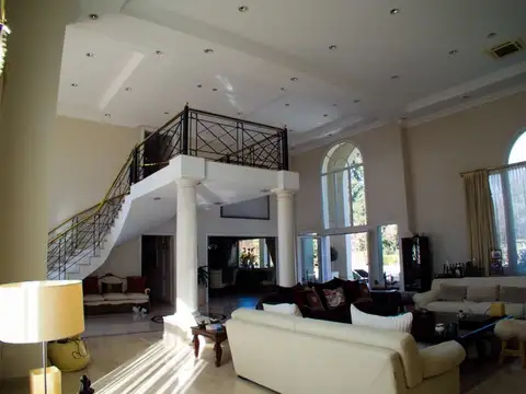 OLIVOS C.C  (   28336 )