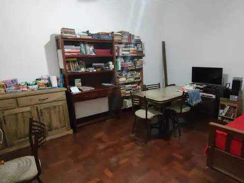 Depto Tipo Casa en Venta de 2 ambientes