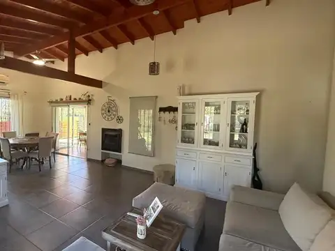 Venta Casa 3 Dormitorios en Capilla del Señor APTO CREDITO