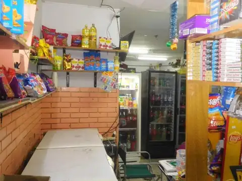 Local en Venta Via Pública