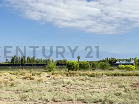 Terreno en Venta 107  mts Frente