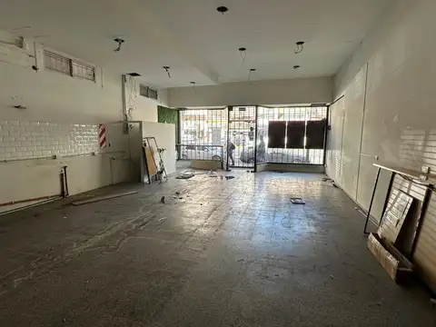 Local en Alquiler en Velez Sarsfield, $ 1.800.000