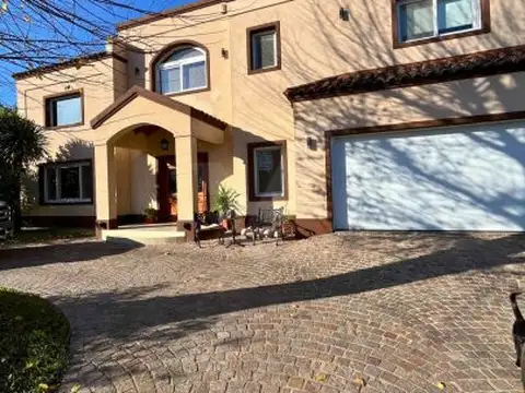Casa en Venta en Fincas de Hudson, Countries y Barrios Cerrados en Berazategui