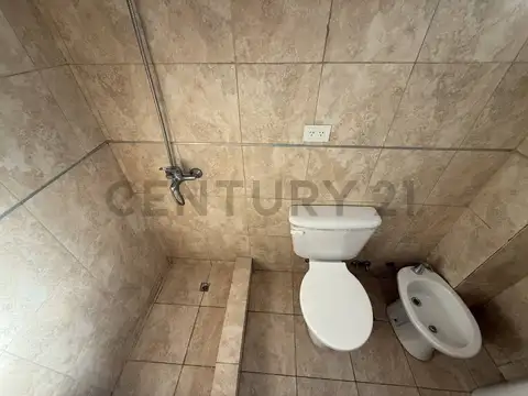 VENTA DEPARTAMENTO MONOAMBIENTE CON PATIO EN AVELLANEDA