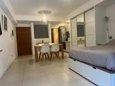 Ibera 2800, Piso 1