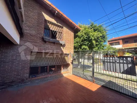 Casa en Venta en Olivos Maipu/Uzal, USD 240.000
