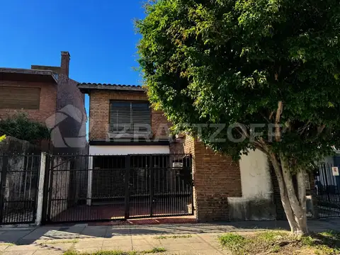 Juan B Justo al 4245