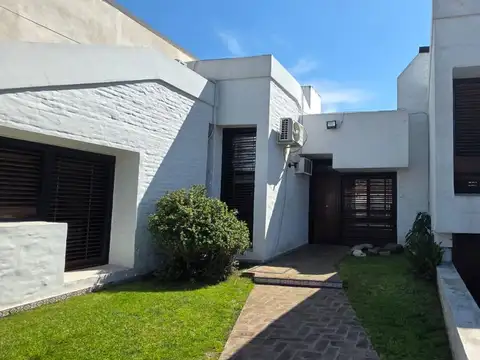 José Sánchez 1600