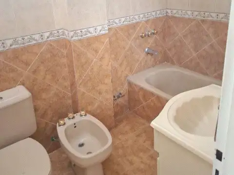 Departamento 3 ambientes con 1 baño