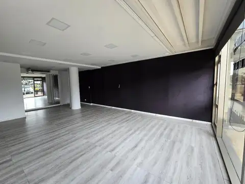 Amplio Local Comercial