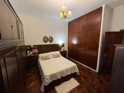 PH EN VENTA 2 DORMITORIOS CON COCHERA B. ECHESORTU