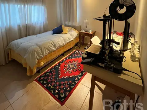 Casa 6 ambientes con 3 baños