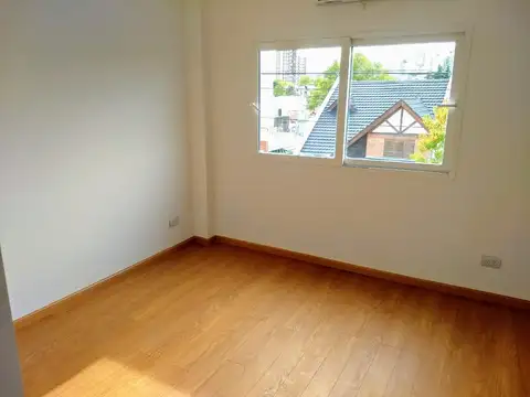 Departamento en Venta en Ramos Mejia Sur, USD 95.000