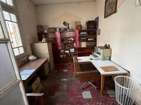 Depto Tipo Casa en Venta 50 años