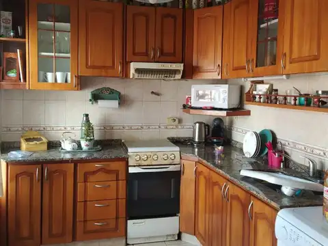 PH de 4 ambientes de dos plantas en San Fernando