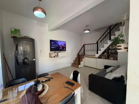 Depto Tipo Casa en Venta de 3 dormitorios