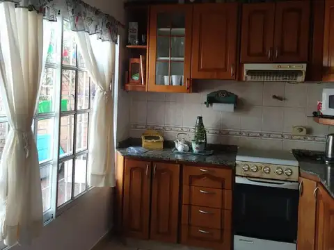 Depto Tipo Casa en Venta de 3 dormitorios