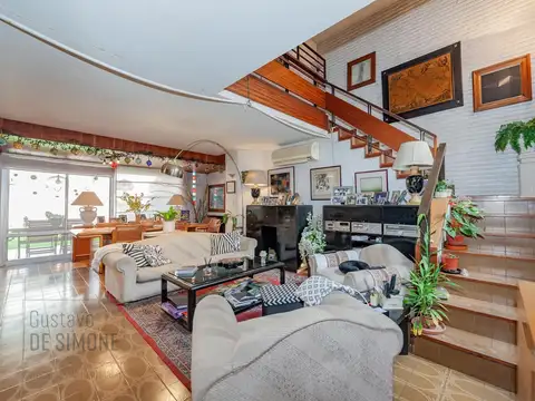 Casa 5 ambientes con 3 baños