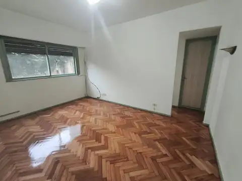 2 AMBIENTES 40 M2 AL CONTRAFRENTE