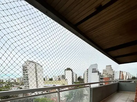 Avenida Directorio 800