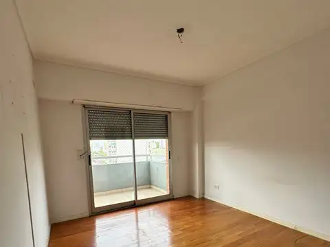 ALQUILER DE DEPARTAMENTO DE 4 AMBIENTES