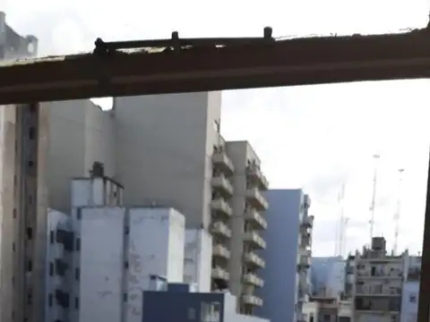 Santiago Del Estero 300, Piso 4