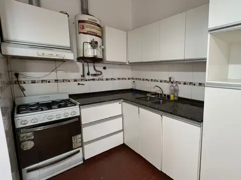 VENTA CASA 2 DORMITORIOS BARRIO LOS PLATANOS