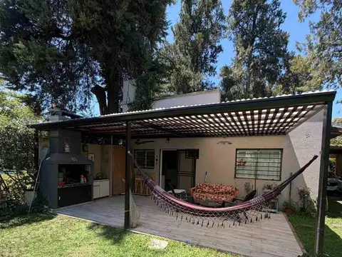 CASA A LA VENTA EN PARQUE LELOIR