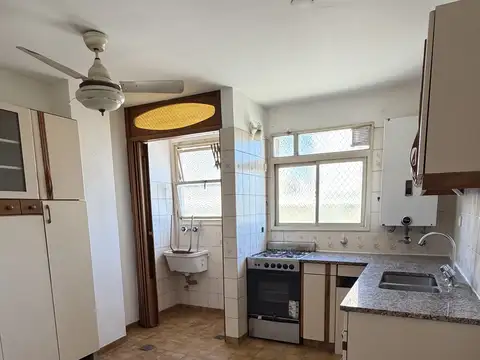 Departamento en Venta en Flores Sur, USD 120.000