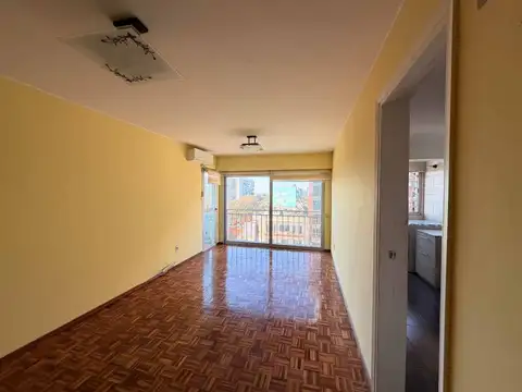 26 de Marzo 13400