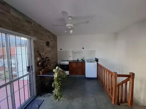 Depto Tipo Casa en Venta 15 años