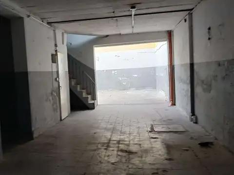 Galpon en Venta 8  mts Frente