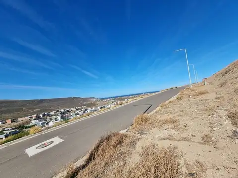 TERRENO EN LA COLINA