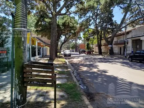 Depto Tipo Casa 3 ambientes con 2 baños