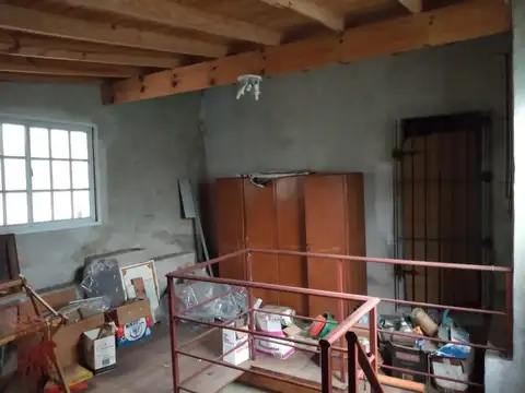 CASA 4 AMBIENTES EN LOTE PROPIO